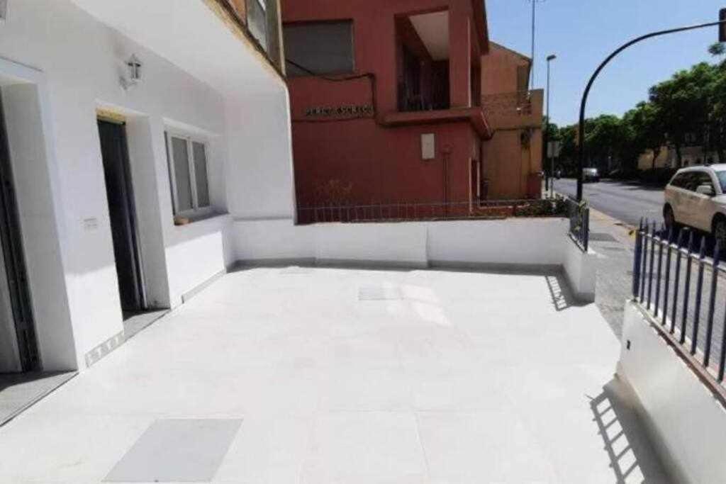 Balneario Pedregalejo Loft B Apartment Malaga Luaran gambar